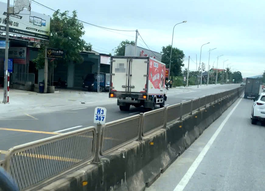 Ảnh cắt từ video người dân cung cấp.