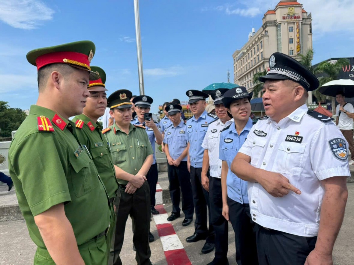 Quảng Ninh: Truy bắt, bàn giao đối tượng truy nã xuyên biên giới