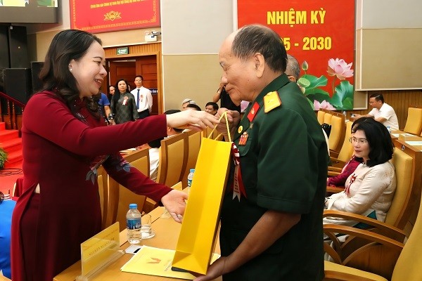 Phó Chủ tịch nước Võ Thị Ánh Xuân dự Đại hội thi đua yêu nước tỉnh Hưng Yên