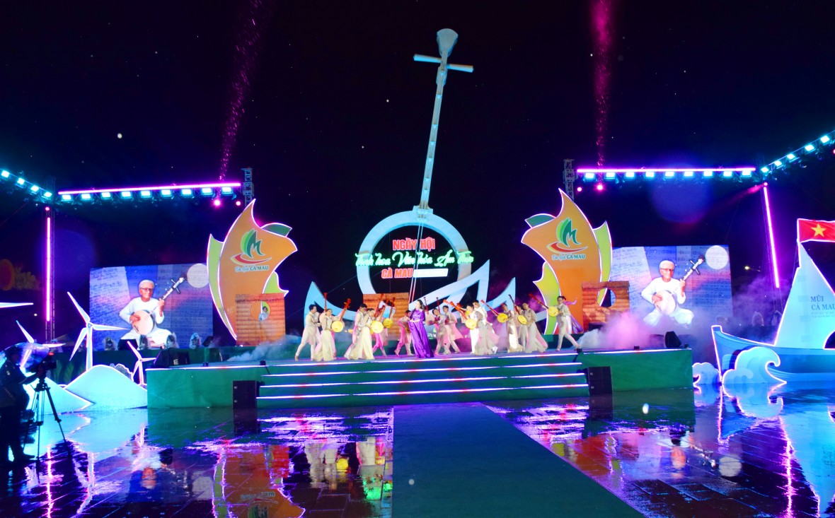 Ngày hội “Tinh hoa Văn hóa Ẩm thực Cà Mau”