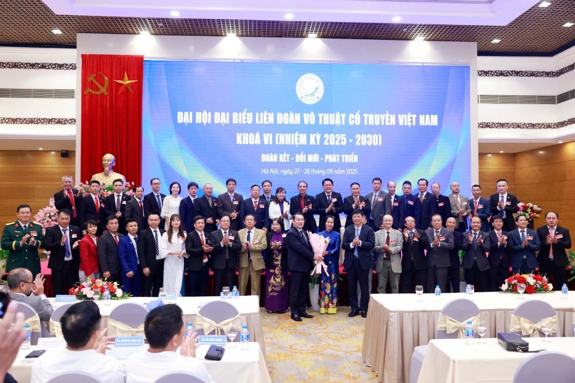 Tiến sĩ Nguyễn Ngọc Anh giữ chức Chủ tịch Liên đoàn Võ thuật cổ truyền Việt Nam nhiệm kỳ mới Tiến sĩ Nguyễn Ngọc Anh giữ chức Chủ tịch Liên đoàn Võ thuật cổ truyền Việt Nam nhiệm kỳ mới