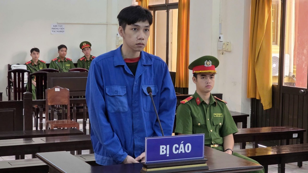 Lãnh 17 năm tù vì mua hơn 200 gram ma tuý về sử dụng Lãnh 17 năm tù vì mua hơn 200 gram ma tuý về sử dụng