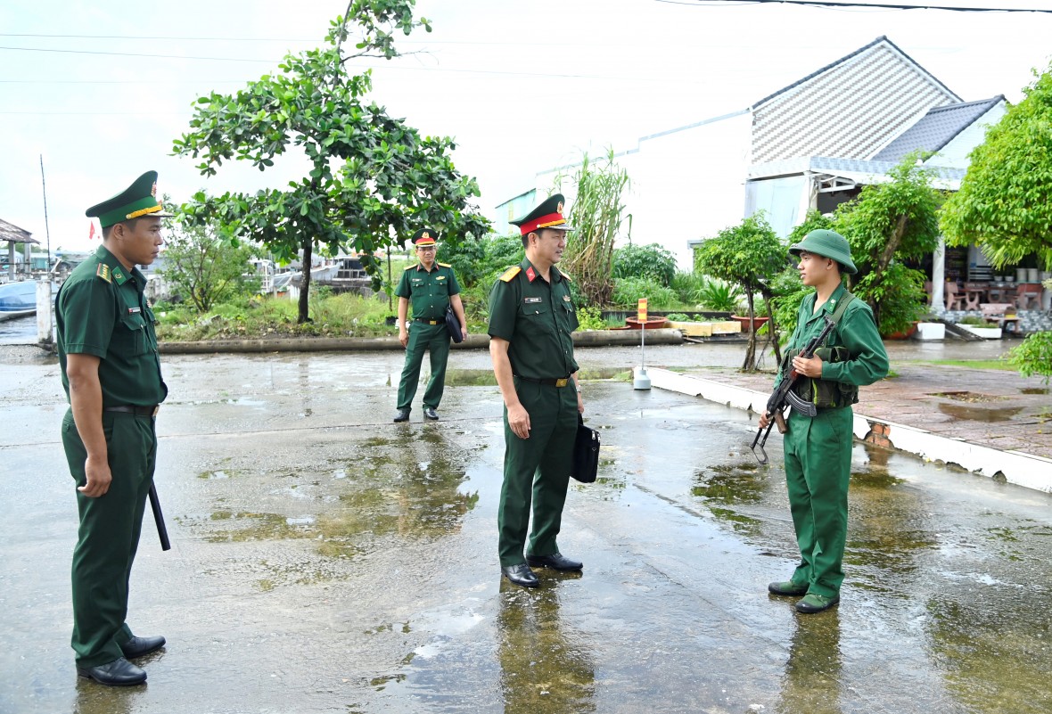 Bộ Tổng Tham mưu kiểm tra công tác huấn luyện, kỷ luật tại các đơn vị quân đội ở Cà Mau