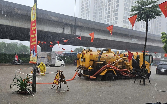 Hà Nội vẫn còn gần 10 điểm úng ngập