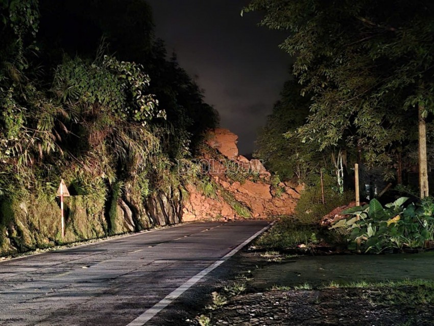 Lào Cai tạm dừng các tour du lịch đến Sa Pa, Y Tý