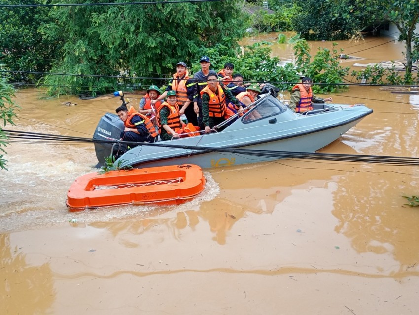 Phường Hà Giang 1 và 2 (tỉnh Tuyên Quang) nỗ lực khắc phục hậu quả sau trận lụt lịch sử Phường Hà Giang 1 và 2 (tỉnh Tuyên Quang) nỗ lực khắc phục hậu quả sau trận lụt lịch sử