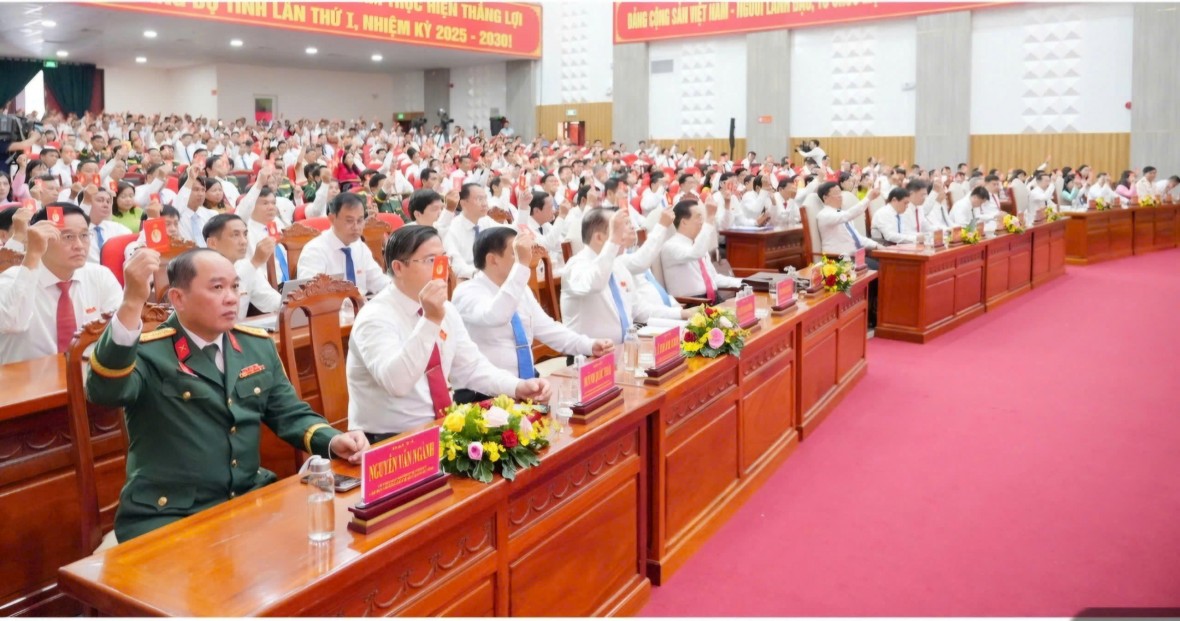 An Giang quyết tâm đột phá trong nhiệm kỳ mới, vươn mình cùng đất nước An Giang quyết tâm đột phá trong nhiệm kỳ mới, vươn mình cùng đất nước