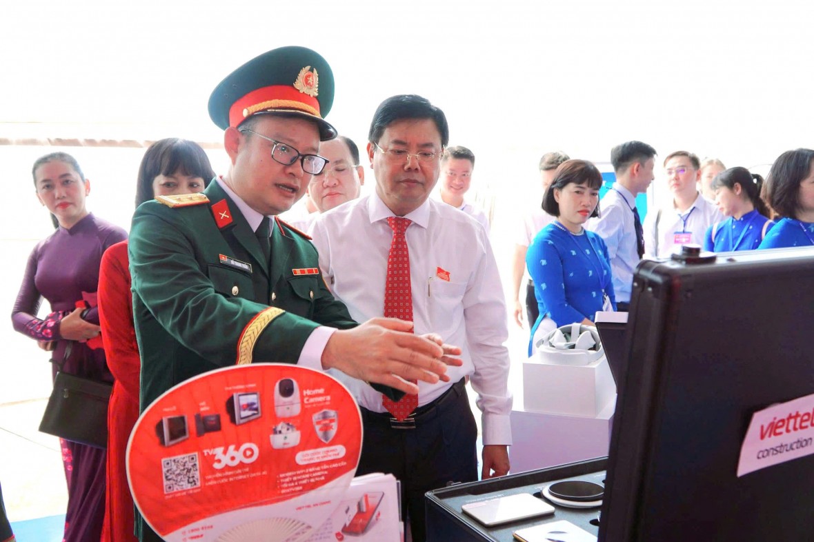 Đa sắc màu tại Triển lãm Thành tựu kinh tế - xã hội tỉnh An Giang Đa sắc màu tại Triển lãm Thành tựu kinh tế - xã hội tỉnh An Giang