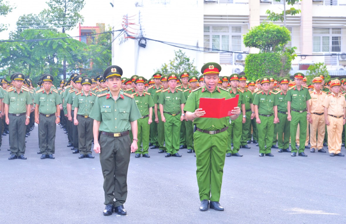 Công an tỉnh Cà Mau: “Lúc dân cần, lúc dân khó, có Công an” trở thành hành động thiết thực