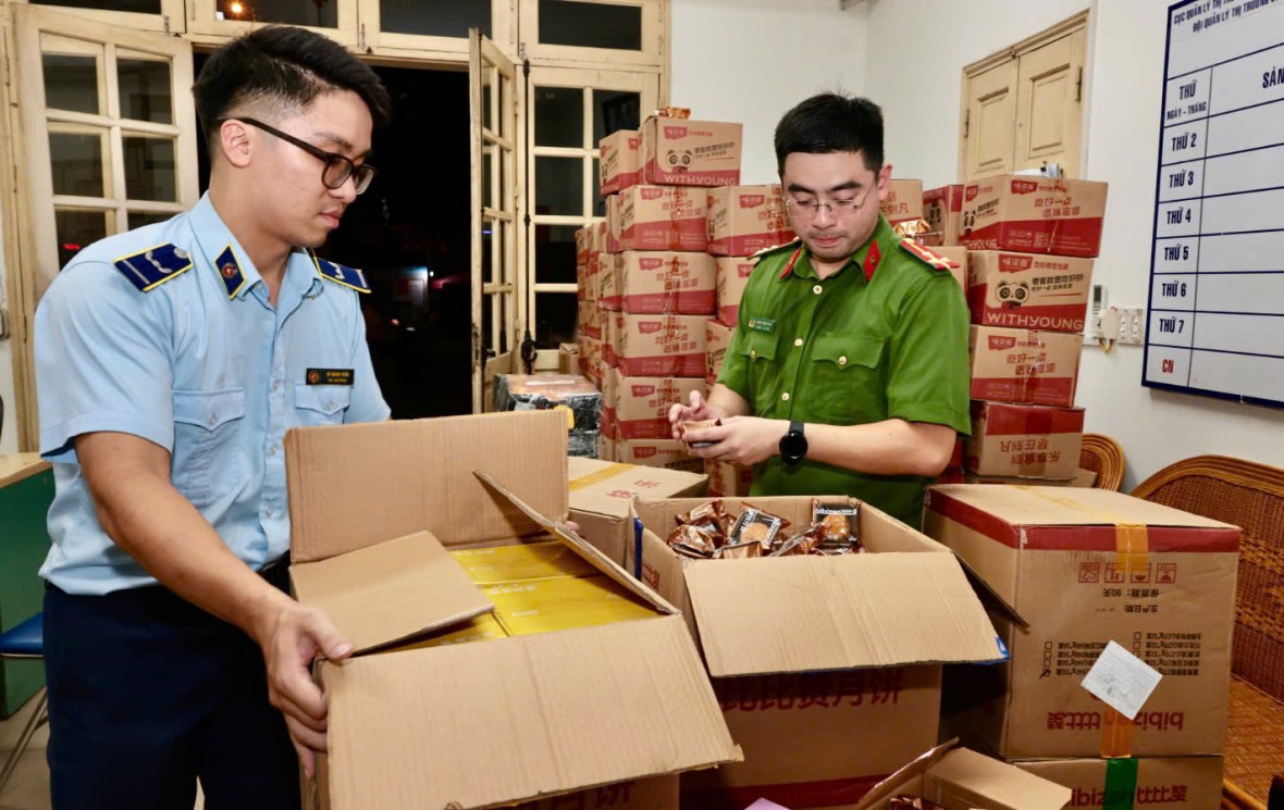 Bánh Trung thu là một trong những mặt hàng được chú trọng kiểm tra trong mỗi dịp Trăng rằm. 