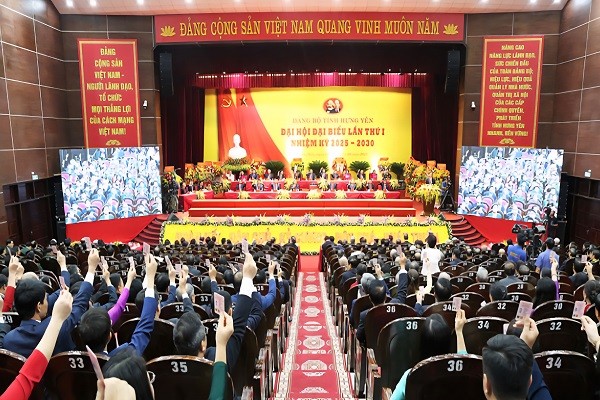 Ông Nguyễn Hữu Nghĩa tiếp tục giữ chức Bí thư Tỉnh ủy Hưng Yên Ông Nguyễn Hữu Nghĩa tiếp tục giữ chức Bí thư Tỉnh ủy Hưng Yên