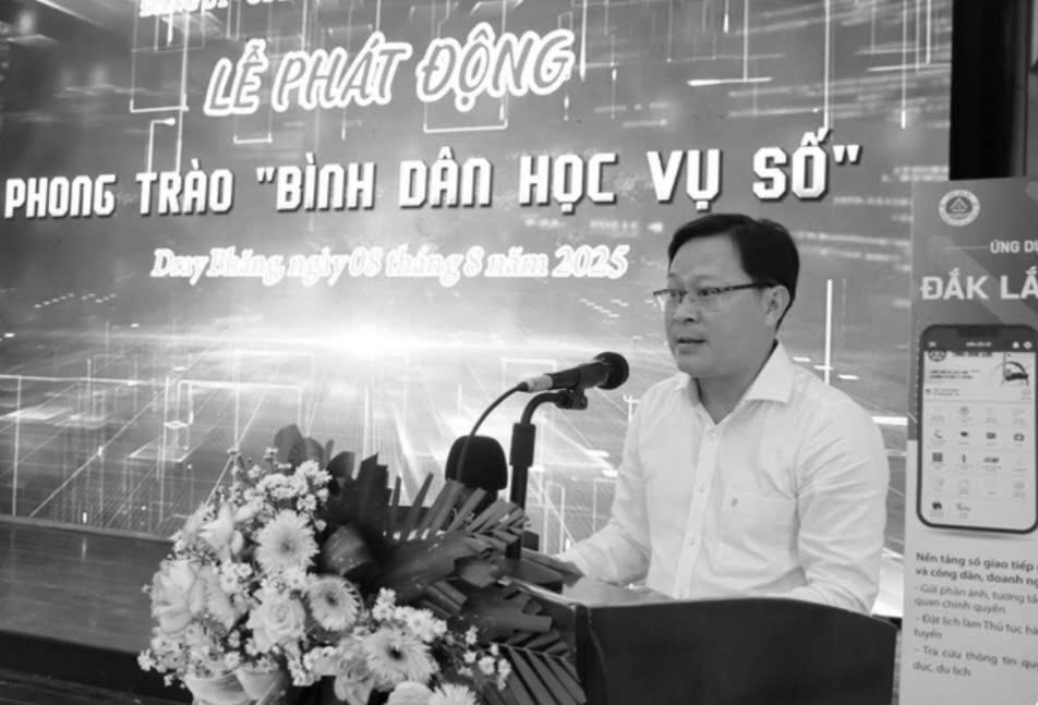 Chủ tịch UBND xã ở Đắk Lắk bị xe tông tử vong khi điều tiết giao thông do ngập lụt