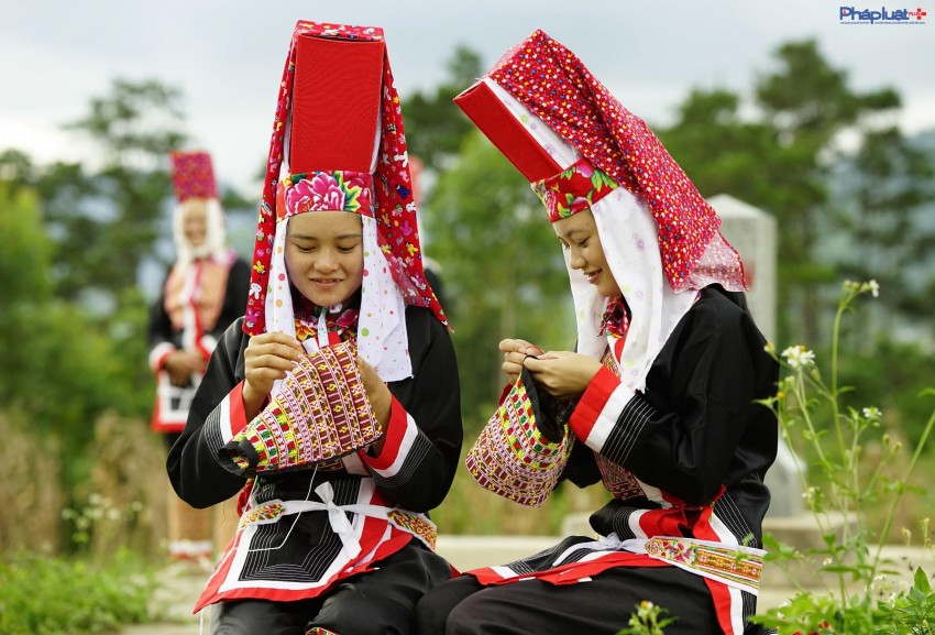 “Đêm trăng Cao Ly” : Khai mạc Tuần Du lịch Thu - Đông 2025 tại xã miền biên viễn Quảng Ninh