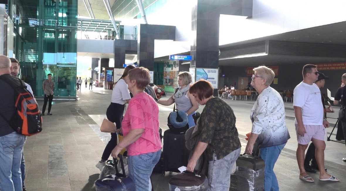 Phú Quốc tái khởi động chuyến bay thuê bao đón khách Nga Phú Quốc tái khởi động chuyến bay thuê bao đón khách Nga