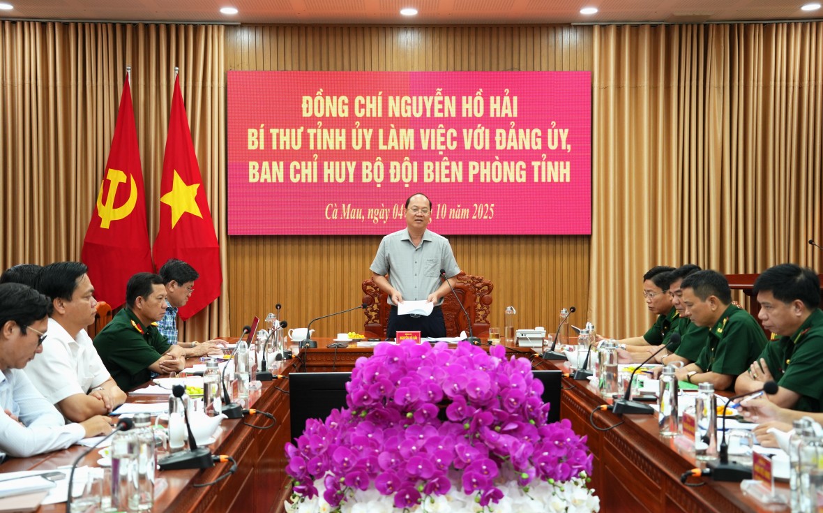 Bí thư Tỉnh ủy Cà Mau làm việc với BĐBP tỉnh về công tác quản lý, bảo vệ chủ quyền và chống khai thác IUU