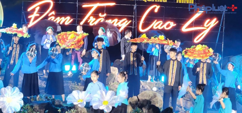 Rộn ràng không khi Tết Trung thu tại nhiều địa phương ở Quảng Ninh