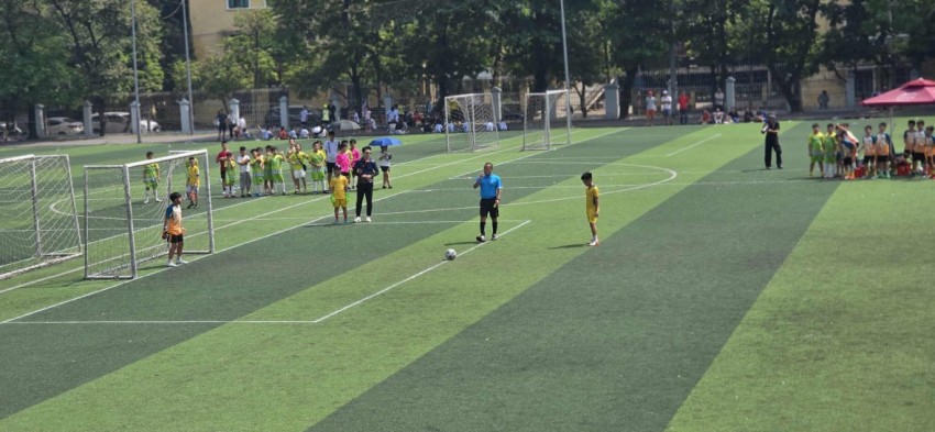 Giải bóng đá Trường Tiểu học Dịch Vọng A: Đội bóng lớp 5G tiếp tục bảo vệ ngôi vương