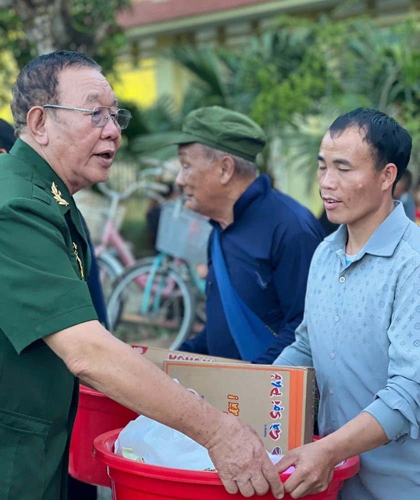 Trung thu ấm áp của trẻ em nơi rẻo cao Lai Châu