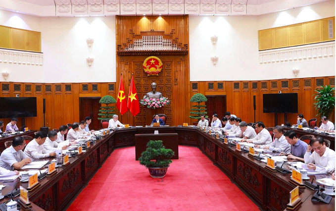 Thủ tướng: Giảm đầu mối, tăng quy mô các đơn vị sự nghiệp y tế và giáo dục