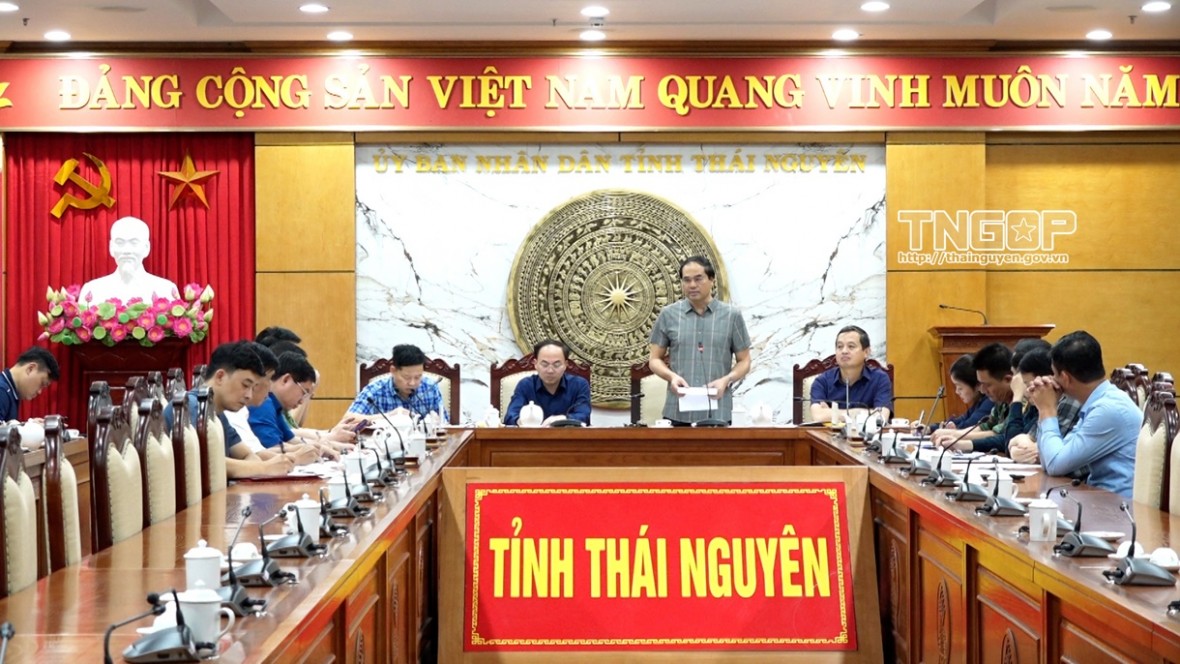 Thái Nguyên họp khẩn trong đêm, chỉ đạo tập trung ứng phó, khắc phục hậu quả cơn bão số 11