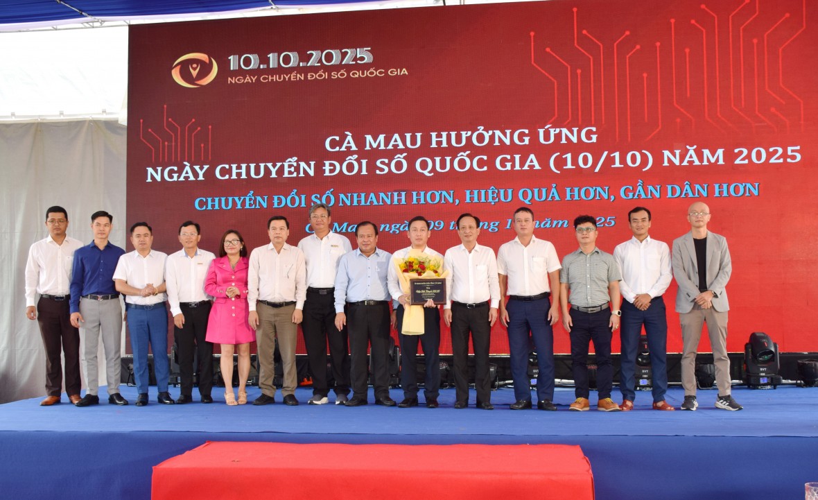 Cà Mau hưởng ứng Ngày Chuyển đổi số quốc gia 2025: Quyết tâm thúc đẩy phát triển số toàn diện Cà Mau hưởng ứng Ngày Chuyển đổi số quốc gia 2025: Quyết tâm thúc đẩy phát triển số toàn diện