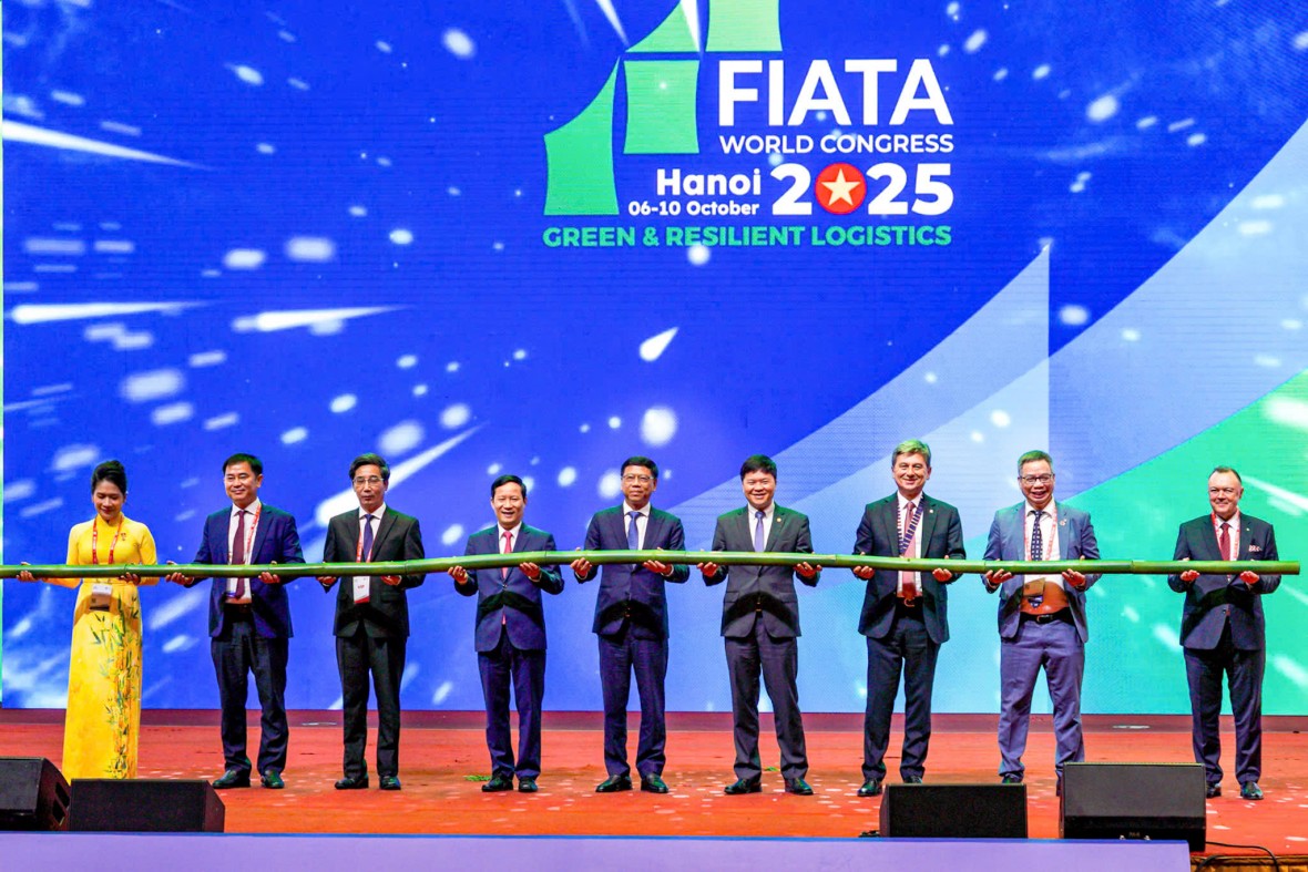 Hải Phòng khẳng định vai trò trung tâm logistics xanh tại FIATA 2025 Hải Phòng khẳng định vai trò trung tâm logistics xanh tại FIATA 2025