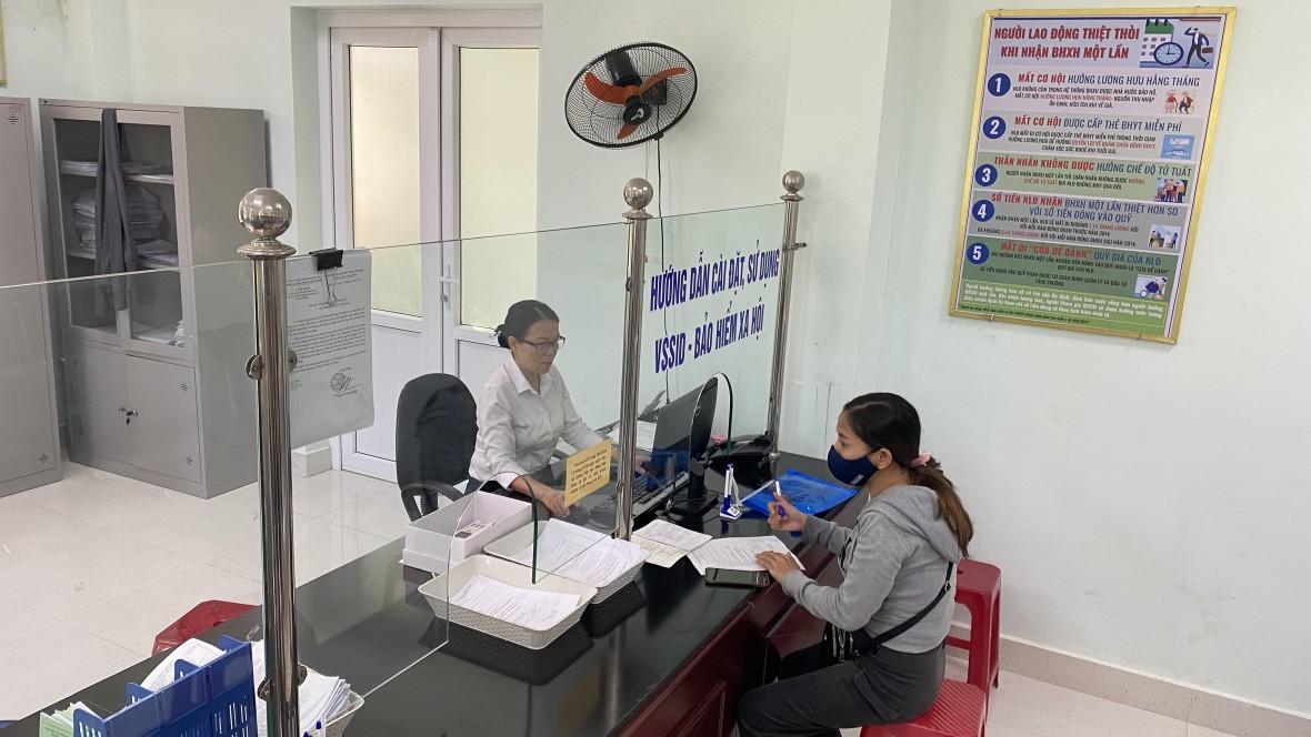 Giám đốc BHXH Việt Nam vừa ký ban hành Quyết định số 2989/QĐ-BHXH quy định chức năng, nhiệm vụ, quyền hạn của BHXH cơ sở.