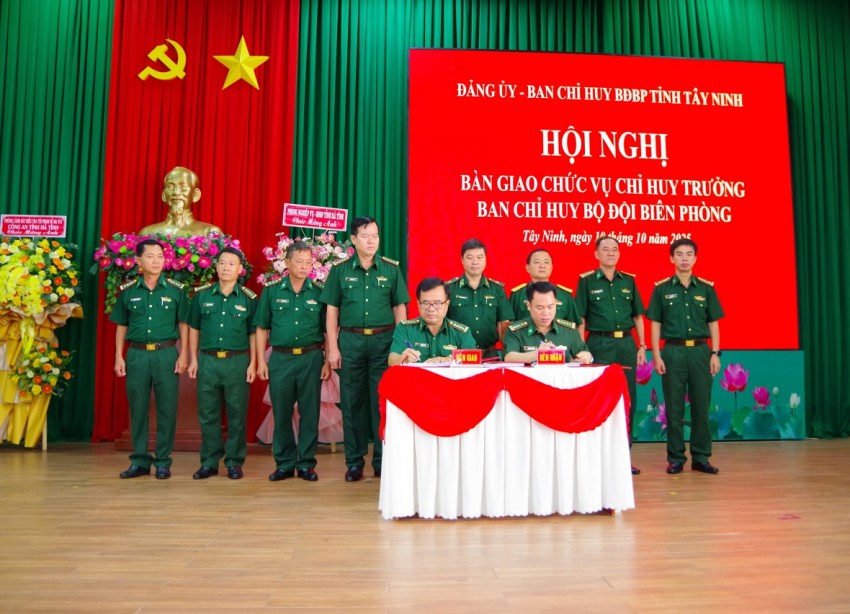 Đại tá Nguyễn Văn Giáp giữ chức Chỉ huy trưởng BĐBP Tây Ninh Đại tá Nguyễn Văn Giáp giữ chức Chỉ huy trưởng BĐBP Tây Ninh