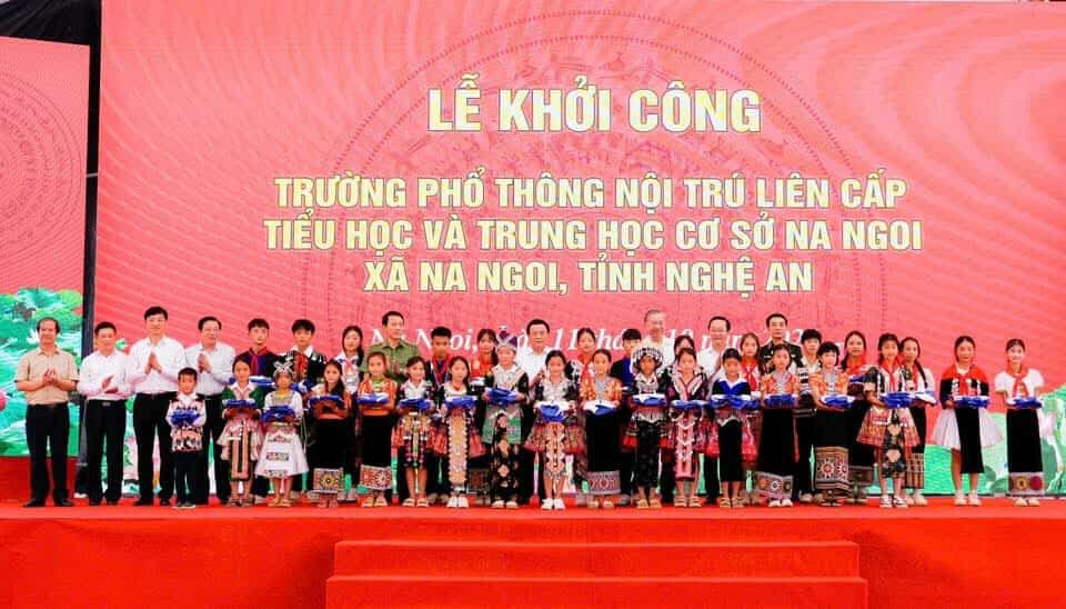 Niềm động viên, khích lệ to lớn đối với Đảng bộ, chính quyền và nhân dân các dân tộc tỉnh Nghệ An.