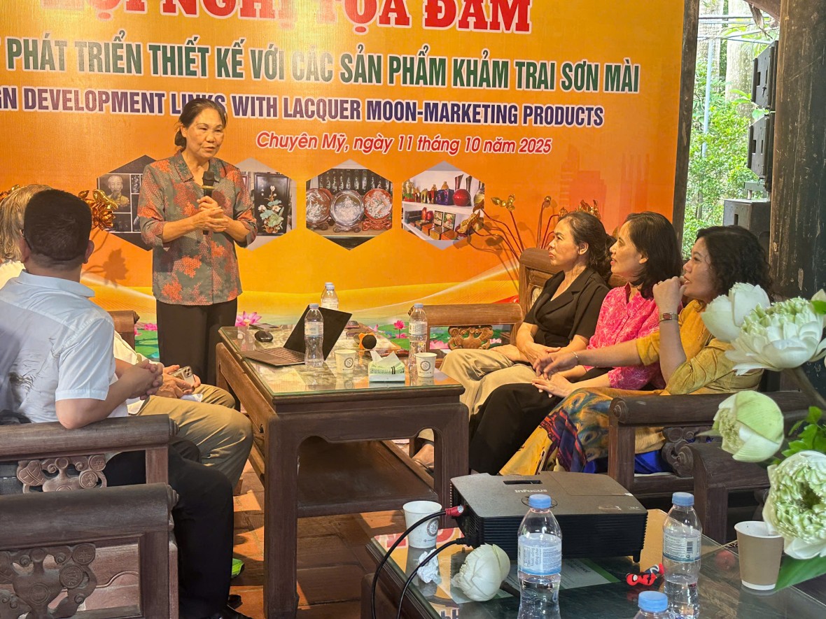 Hà Nội nỗ lực liên kết phát triển thiết kế với các sản phẩm khảm trai sơn mài