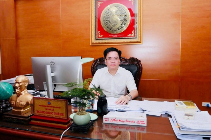 Chánh án TAND Khu vực 2 - Hà Nội: Khẩn trương triển khai nhiều giải pháp đồng bộ để duy trì hoạt động xét xử một cách thông suốt, không bị gián đoạn Chánh án TAND Khu vực 2 - Hà Nội: Khẩn trương triển khai nhiều giải pháp đồng bộ để duy trì hoạt động xét xử một cách thông suốt, không bị gián đoạn