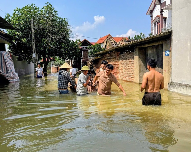 Bổ sung 20 tỷ đồng cho các xã Trung Giã, Đa Phúc để phòng chống lụt bão Bổ sung 20 tỷ đồng cho các xã Trung Giã, Đa Phúc để phòng chống lụt bão
