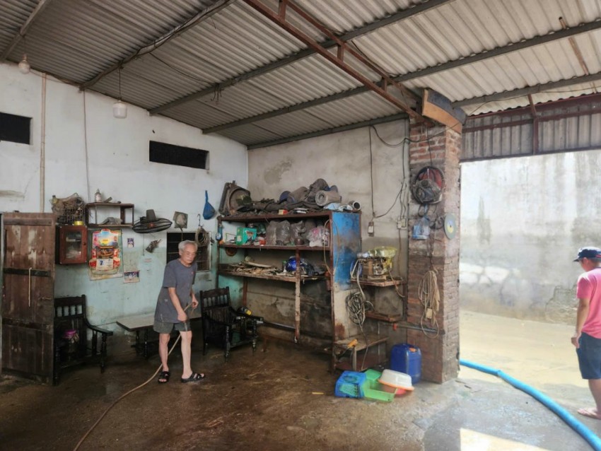 Công an Hà Nội huy động gần 400 chiến sĩ hỗ trợ nhân dân khắc phục hậu quả bão lũ