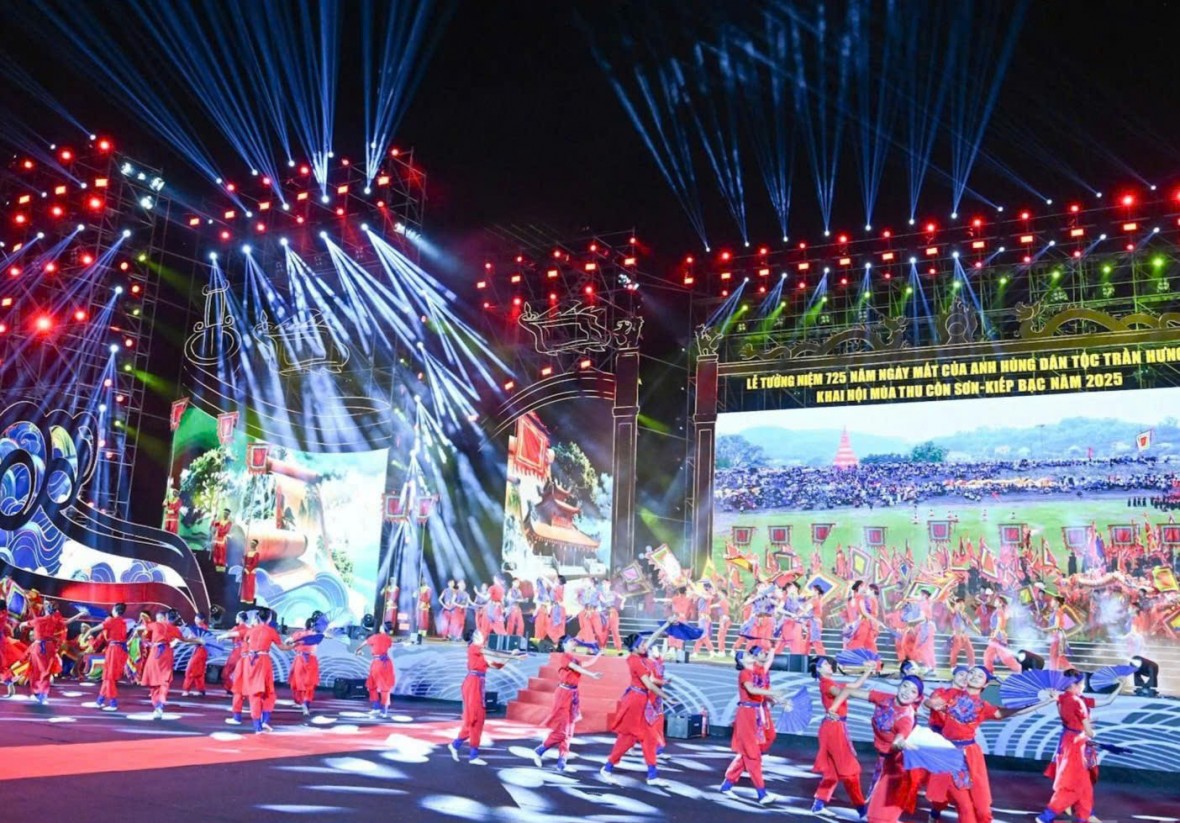 Hải Phòng tưởng niệm Đức Thánh Trần, khai hội mùa Thu Côn Sơn - Kiếp Bạc 2025