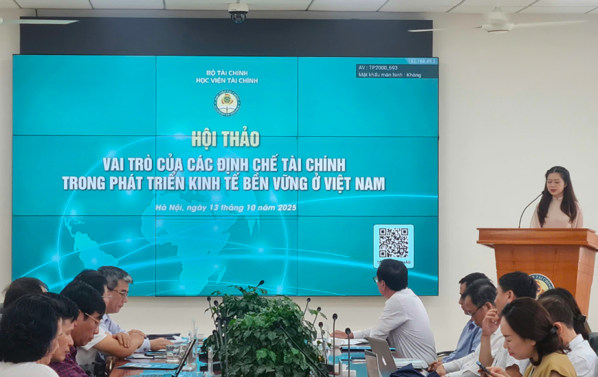 Vai trò của các định chế tài chính trong phát triển kinh tế bền vững ở Việt Nam