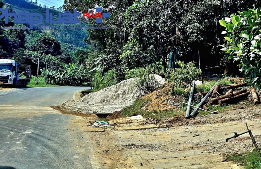 Lào Cai: Khai thác đất rầm rộ tại xã Thác Bà, Chủ tịch UBND xã nói