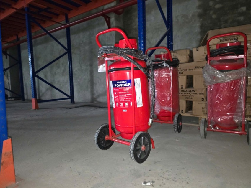 Nhiều bình cứu hoả không sử dụng được khi chữa cháy.