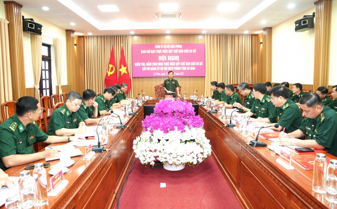 Tăng cường thực hiện Quy chế dân chủ cơ sở trong Bộ đội Biên phòng Cà Mau Tăng cường thực hiện Quy chế dân chủ cơ sở trong Bộ đội Biên phòng Cà Mau