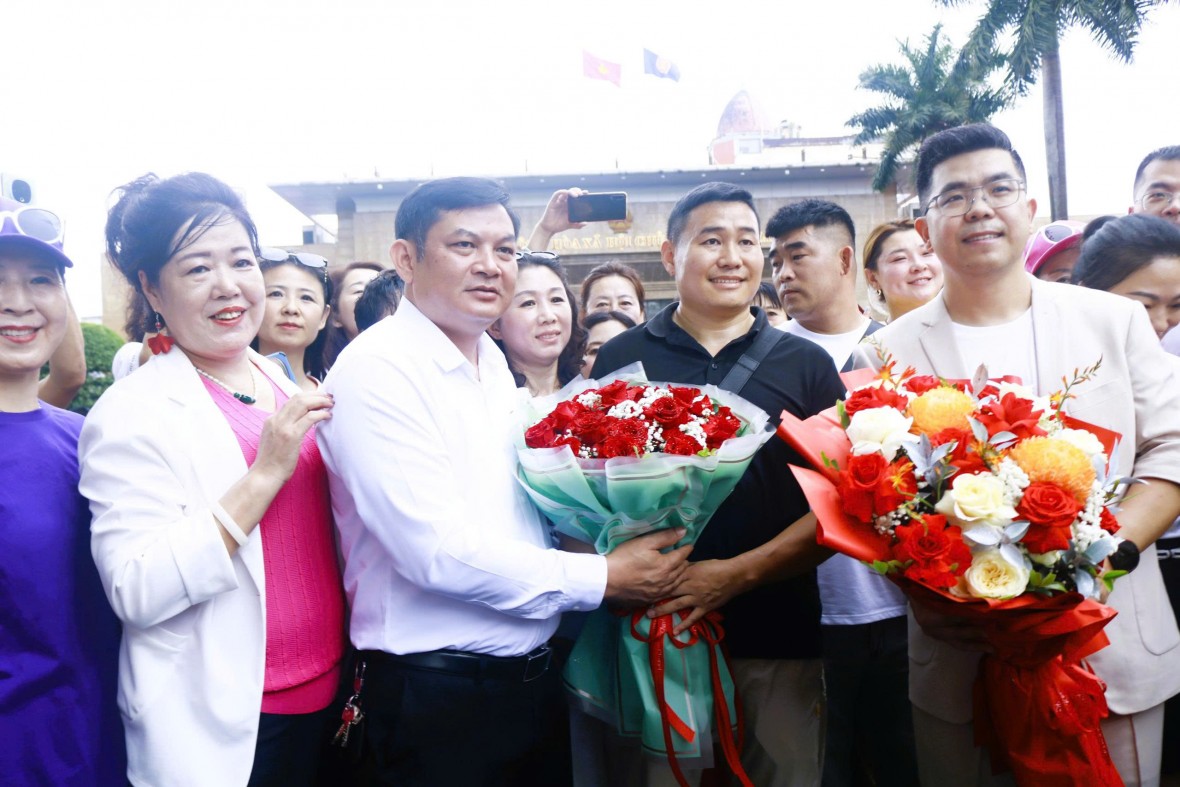 Gần 1.000 khách MICE Trung Quốc đổ về Quảng Ninh, tín hiệu khởi sắc cho du lịch