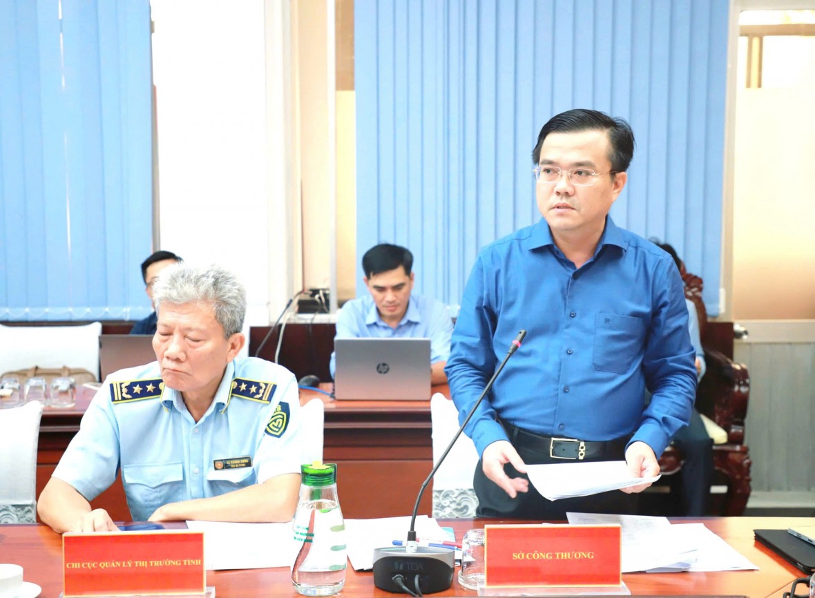 An Giang sơ kết 9 tháng chống buôn lậu, gian lận thương mại và hàng giả, thu nộp ngân sách hơn 211 tỷ đồng