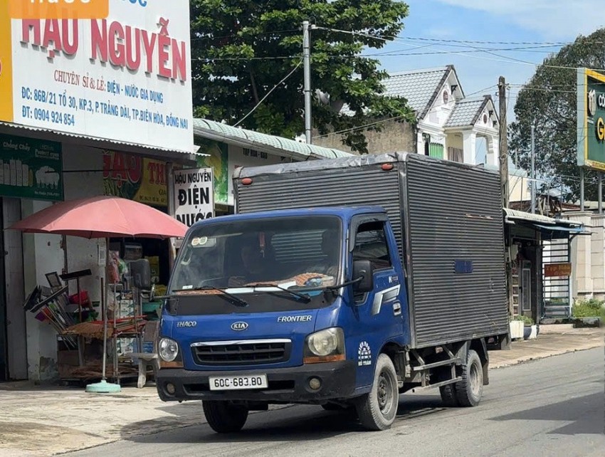 Đồng Nai: Khảo sát đặt biển cấm xe tải và dải phân cách trên các tuyến đường dân sinh phường Trảng Dài