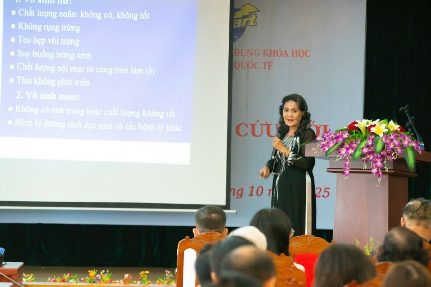 BSCKI Hồ Việt Thu, nguyên Phó Trưởng Bộ môn Chăm sóc Sức khỏe Sinh sản – Trường Đại học Y Phạm Ngọc Thạch. BSCKI Hồ Việt Thu, nguyên Phó Trưởng Bộ môn Chăm sóc Sức khỏe Sinh sản – Trường Đại học Y Phạm Ngọc Thạch.