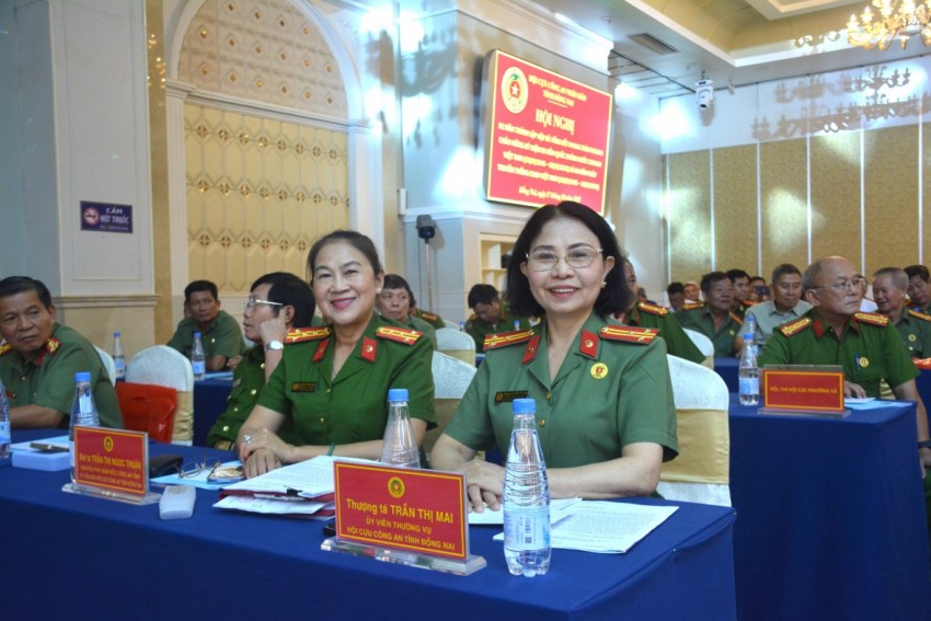 Đại biểu dự hội nghị.