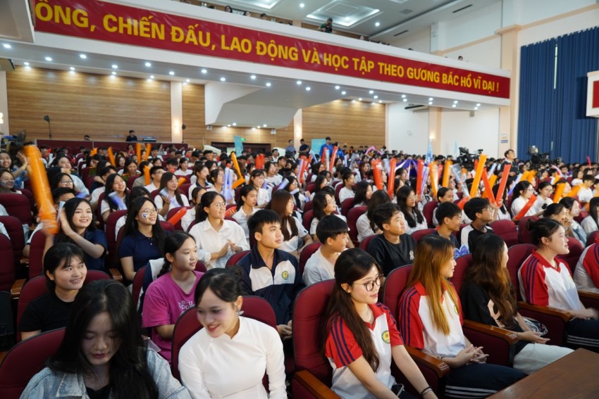 60 trường THPT và 30 trường Đại học, Cao đẳng tham gia cuộc thi Trường học không ma tuý