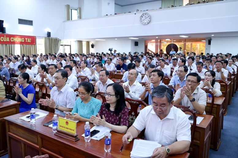 Thủ tướng yêu cầu Cần Thơ đẩy nhanh tiến độ hoàn thành các dự án, công trình trọng điểm