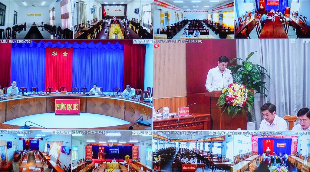 Hội nghị được kết nối trực tuyến đến điểm cầu các xã, phường trên địa bàn tỉnh