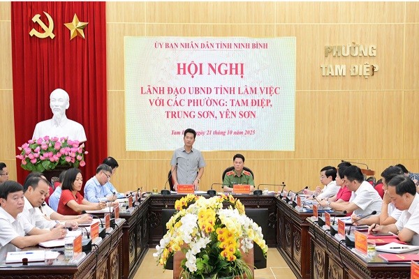 Ninh Bình chủ động tháo gỡ khó khăn ngay từ cơ sở Ninh Bình chủ động tháo gỡ khó khăn ngay từ cơ sở