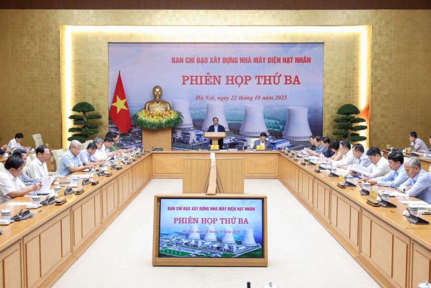 Thủ tướng yêu cầu dành thời gian, công sức, trí tuệ để xây dựng nhà máy điện hạt nhân
