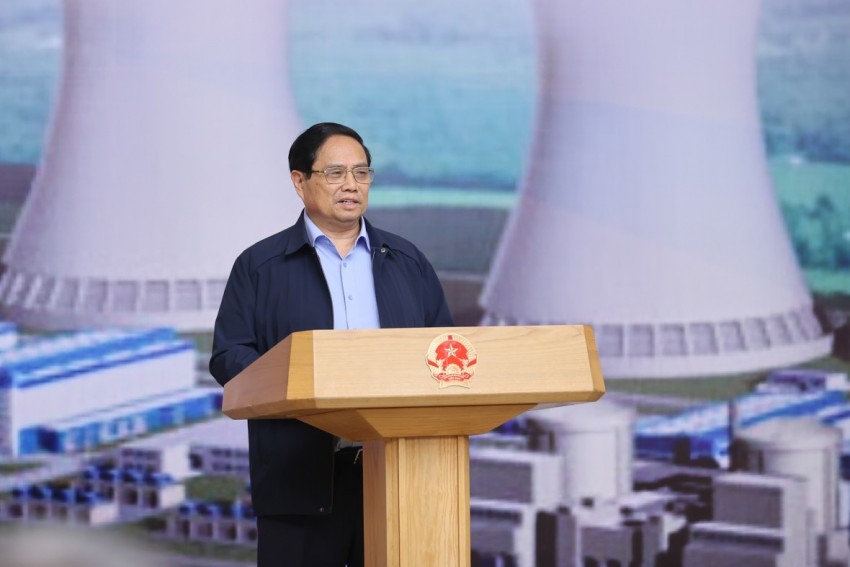 Thủ tướng yêu cầu dành thời gian, công sức, trí tuệ để xây dựng nhà máy điện hạt nhân