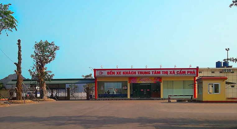 Bến xe khách trung tâm Cẩm Phả đang nảy sinh mâu thuẫn, tranh chấp quyền sở hữu và điều hành bến xe tiềm ẩn nguy cơ mất an ninh trật tự vì một pháp nhân 2 con dấu, 2 người đại diện. Bến xe khách trung tâm Cẩm Phả đang nảy sinh mâu thuẫn, tranh chấp quyền sở hữu và điều hành bến xe tiềm ẩn nguy cơ mất an ninh trật tự vì một pháp nhân 2 con dấu, 2 người đại diện.